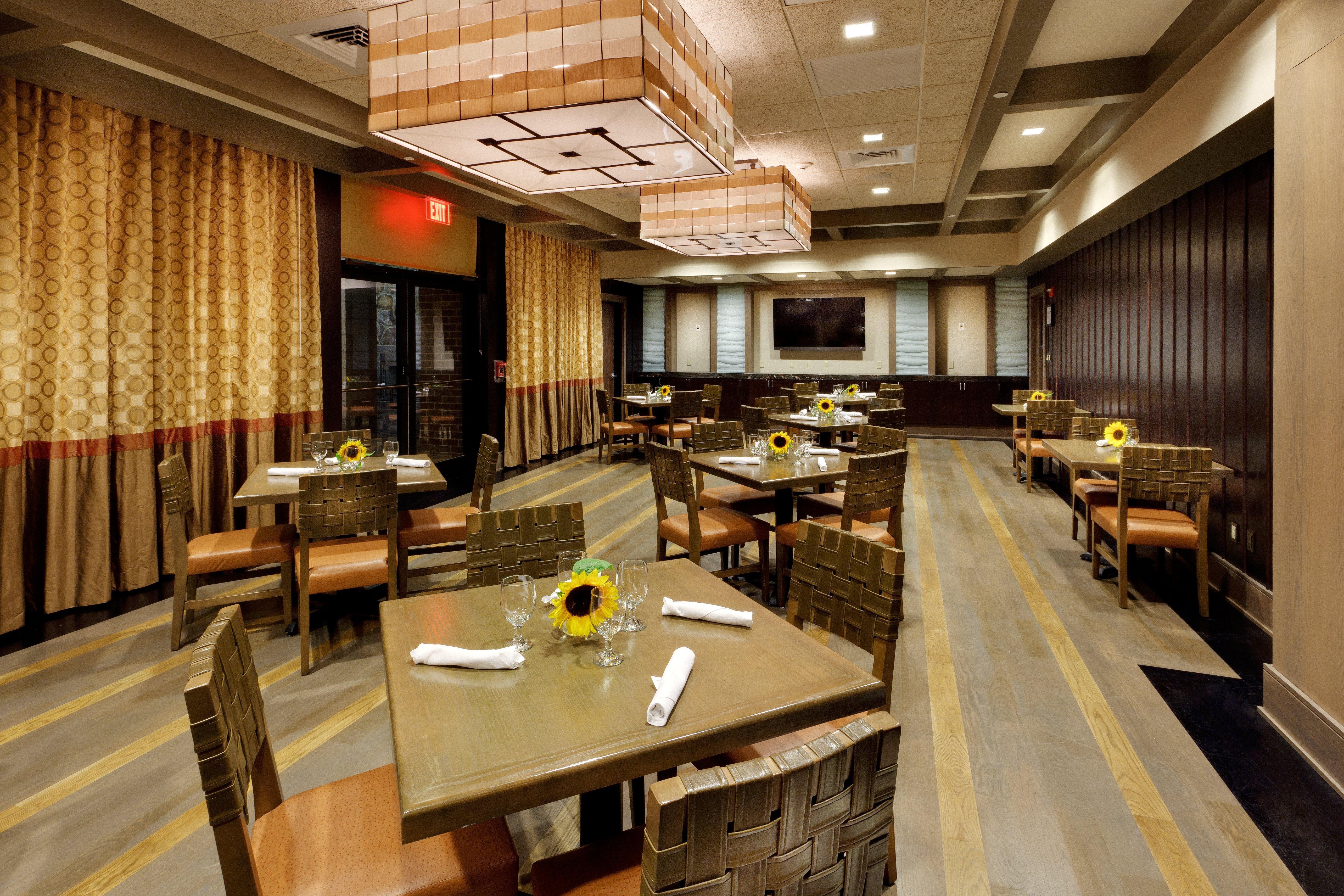 Hotel Indigo East End By Ihg Riverhead Restaurante foto